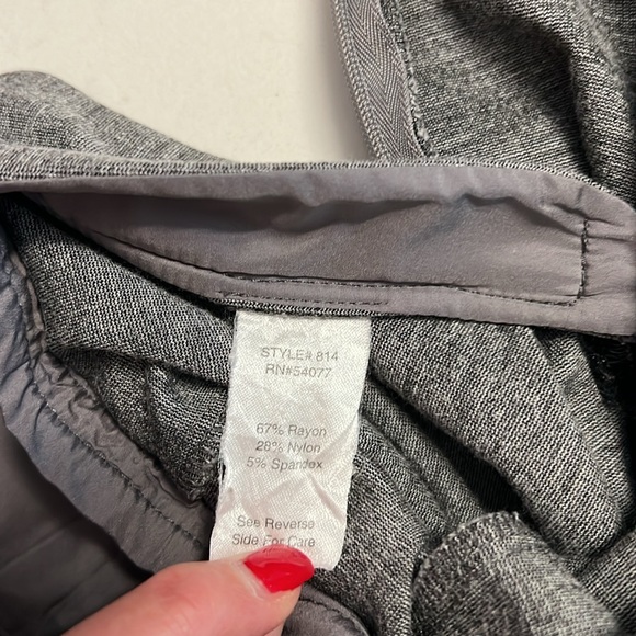 Cabi Newport Pant Style 814 in medium gray. 
Size Large. Greater used condition. - Picture 5 of 6